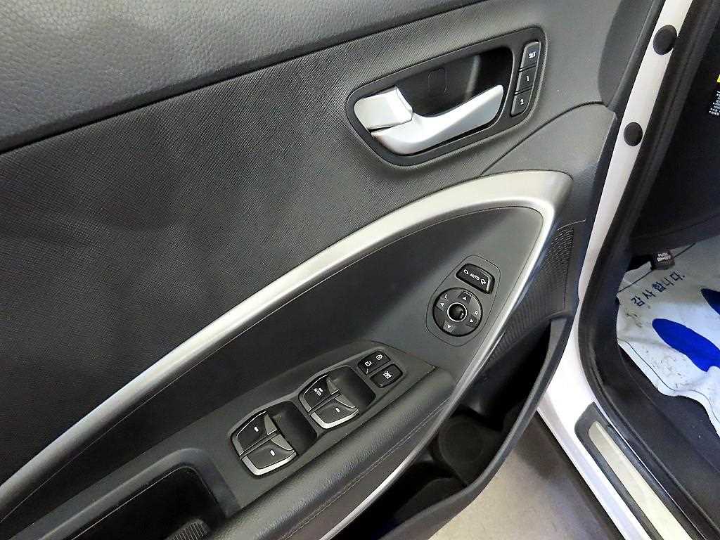 Hyundai Santafe — photo 13