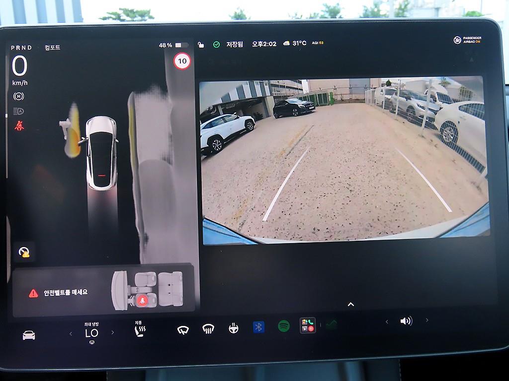 Tesla Model Y — photo 15