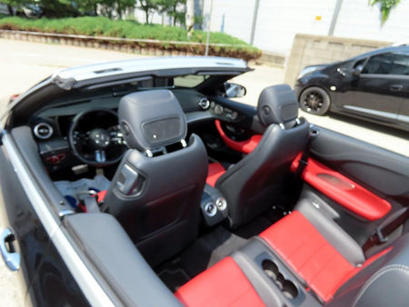Mercedes-Benz E-Class — photo 08