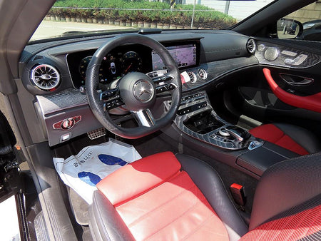 Mercedes-Benz E-Class — photo 09