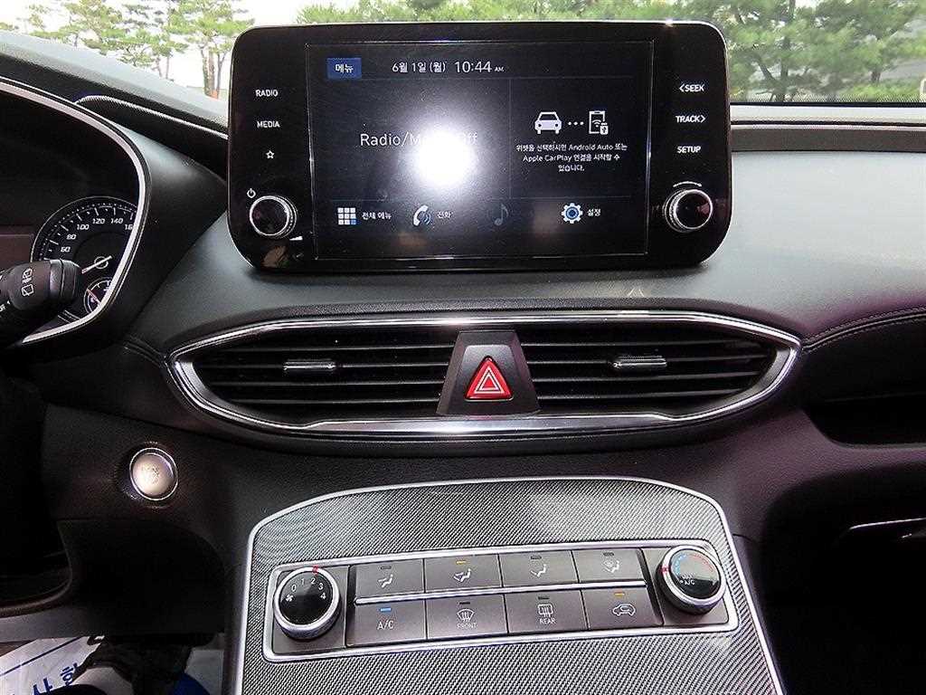 Hyundai Santafe — photo 13