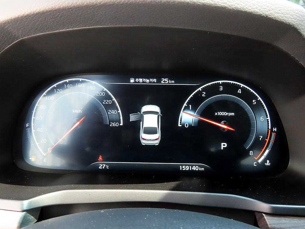 Kia K7 — photo 09
