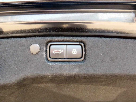 Kia K7 — photo 18