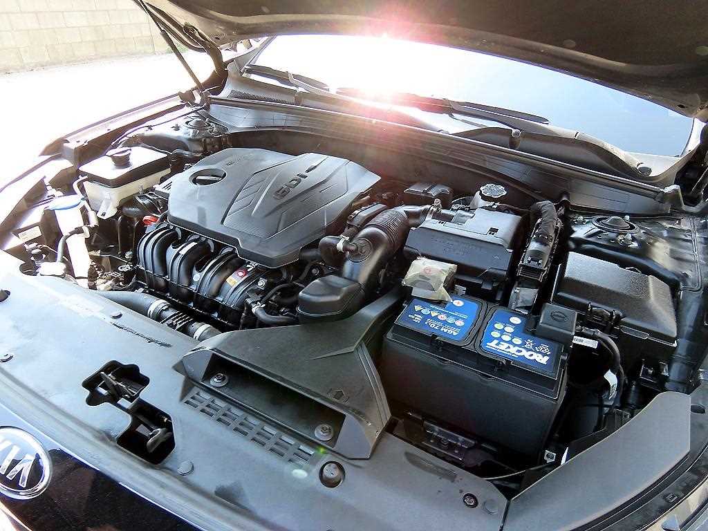 Kia K7 — photo 19