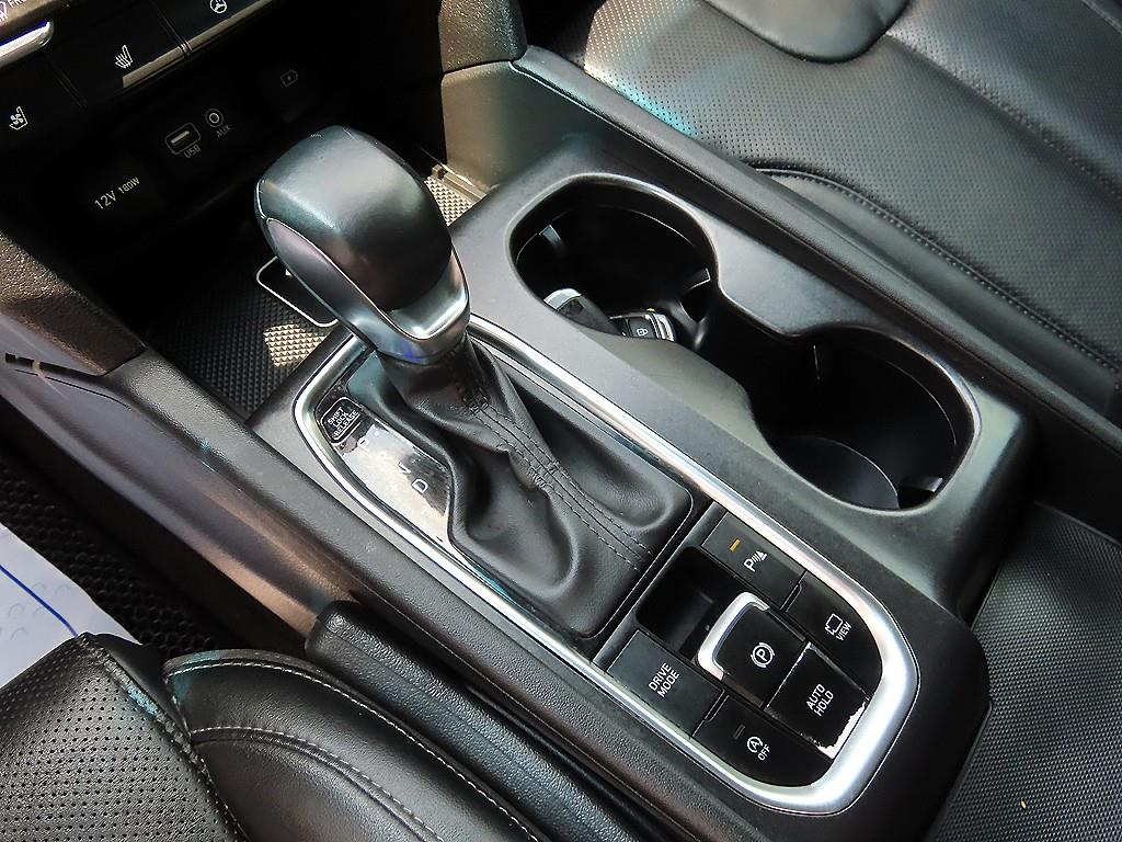 Hyundai Santafe — photo 10