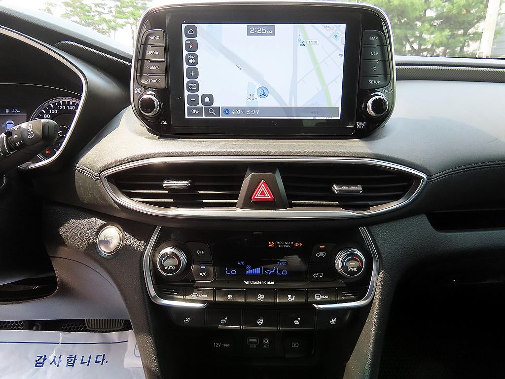 Hyundai Santafe — photo 13