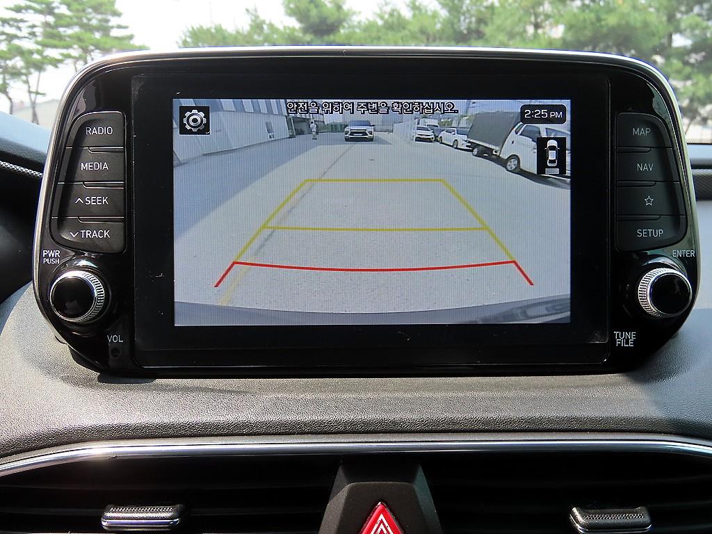 Hyundai Santafe — photo 14