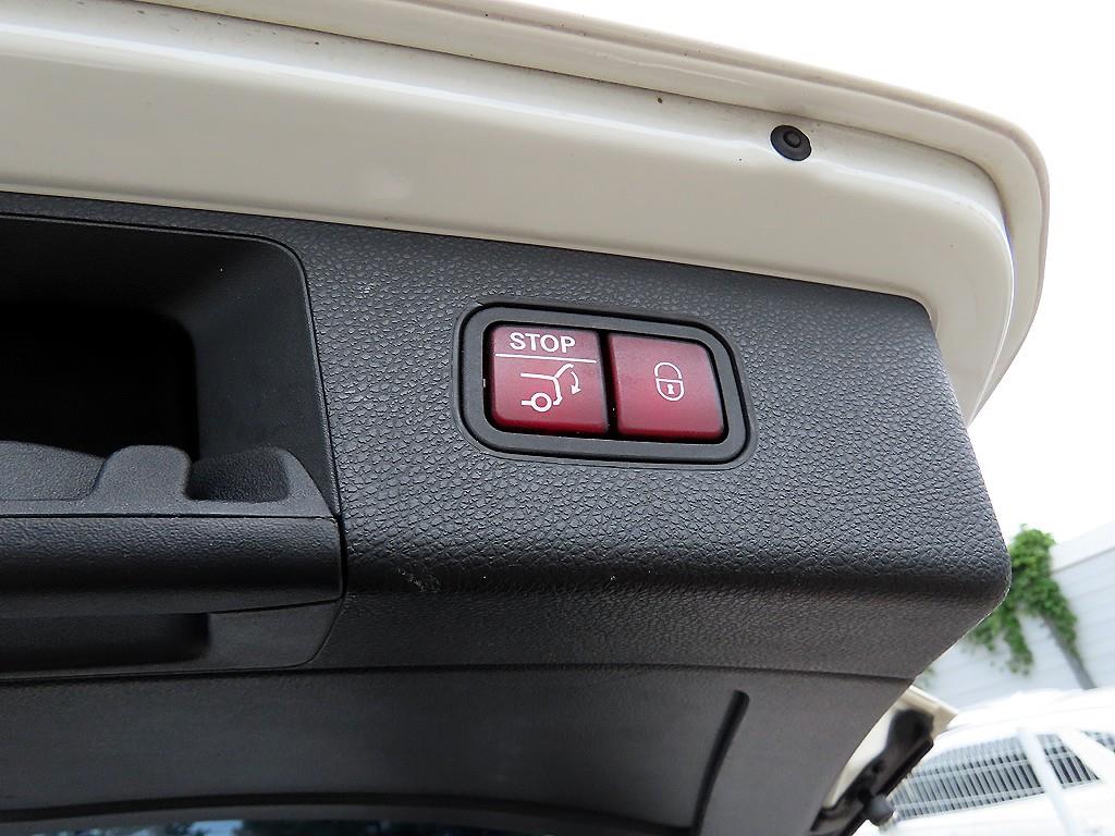 Mercedes-Benz GLK-Class — photo 15