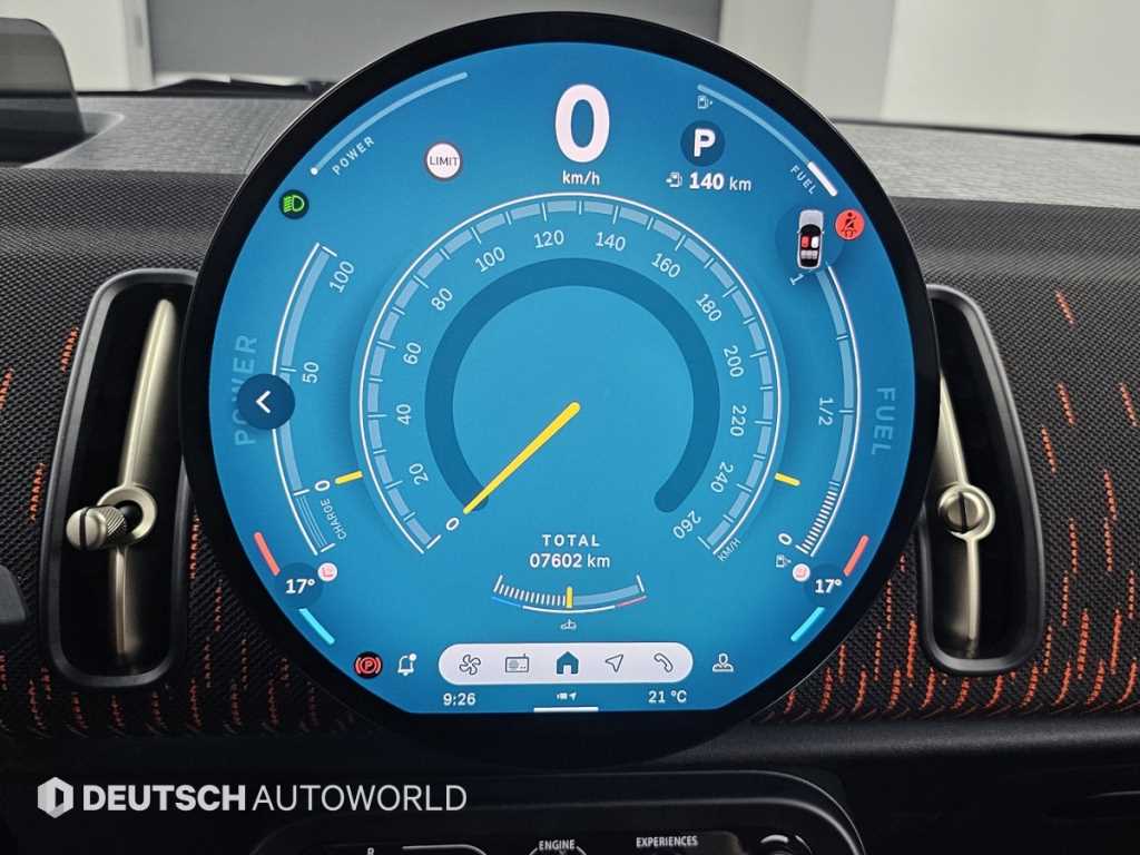 Mini Countryman — photo 08