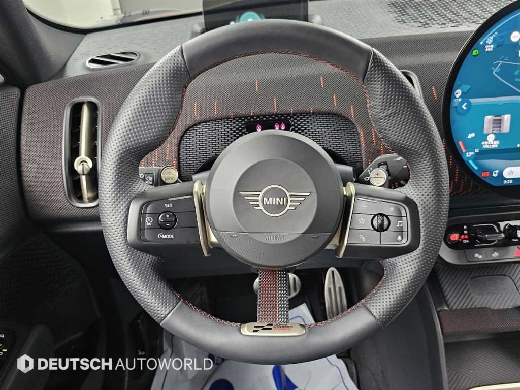 Mini Countryman — photo 13