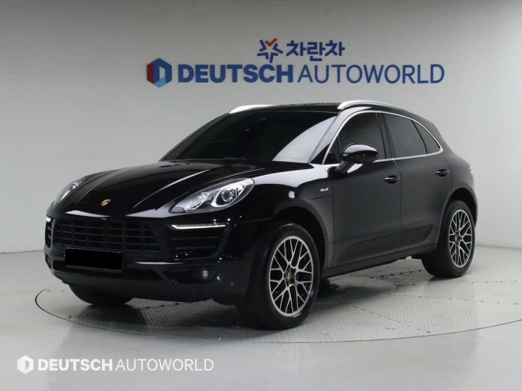 Porsche Macan — photo 01