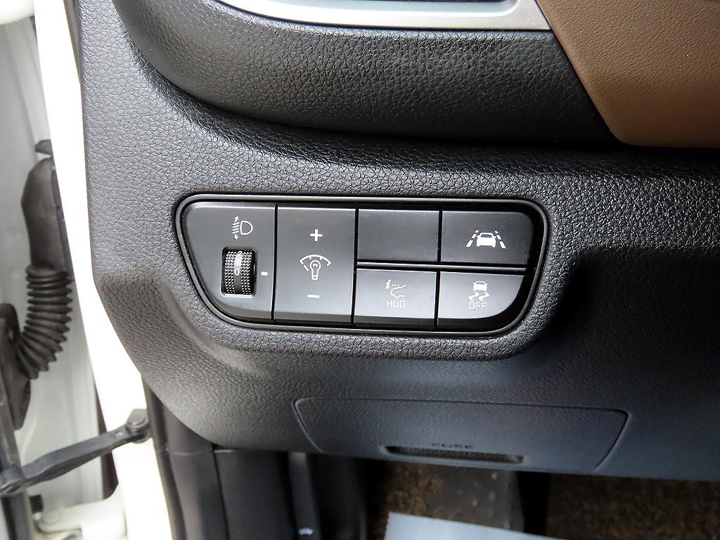 Kia Seltos — photo 13