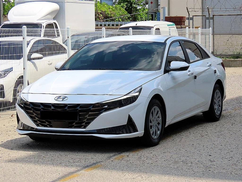 Hyundai Avante — photo 02
