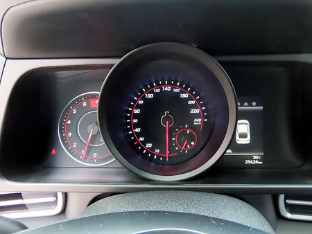 Hyundai Avante — photo 09