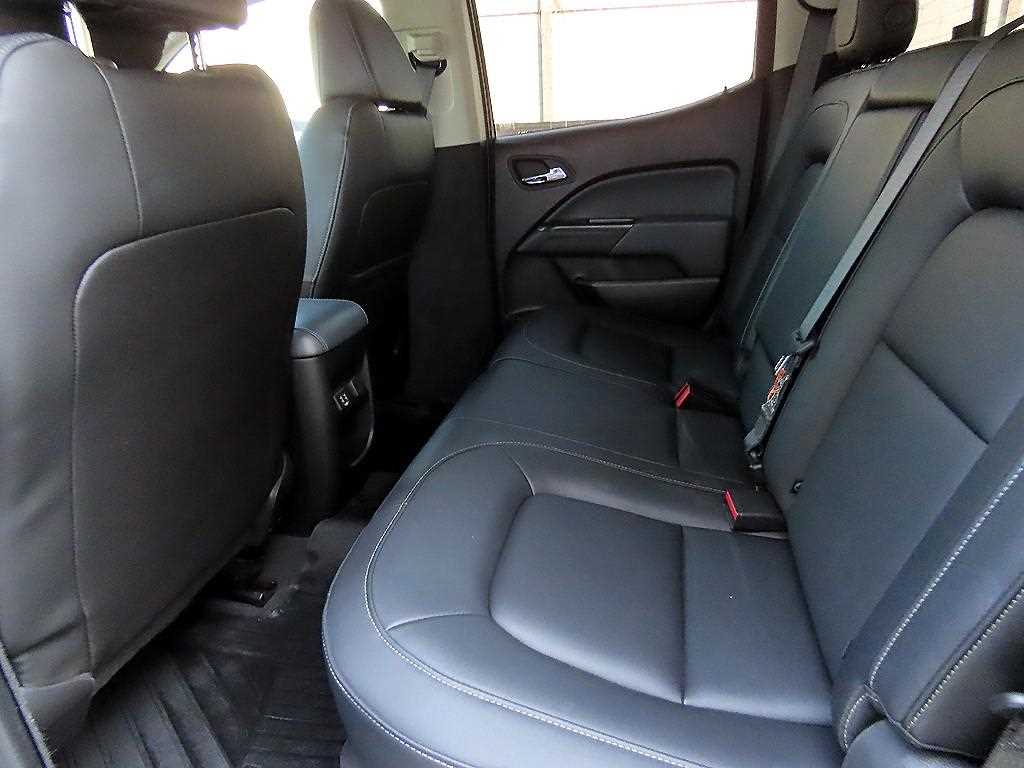 CHEVROLET Colorado — photo 06