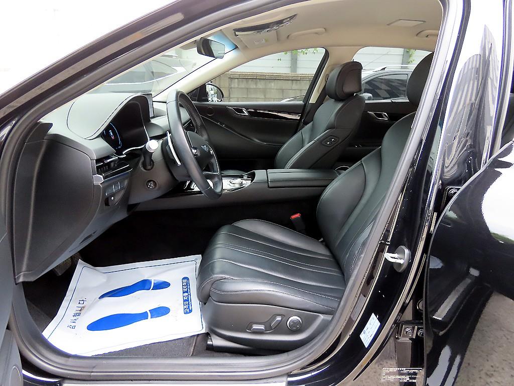 Genesis G80 — photo 05