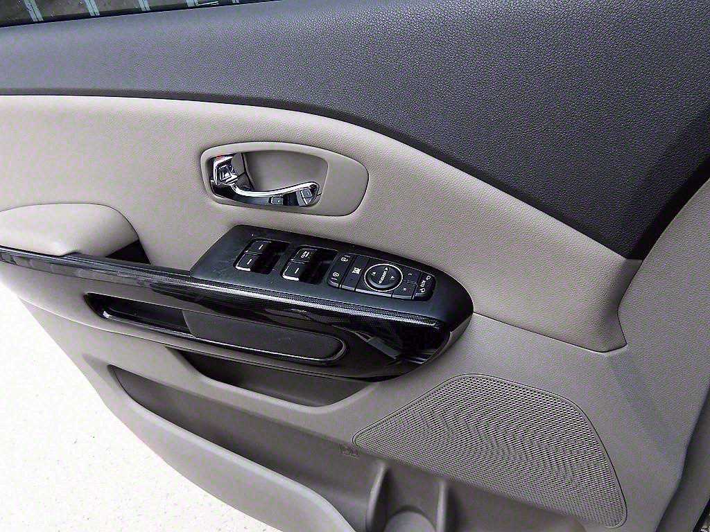 Kia Carnival — photo 12