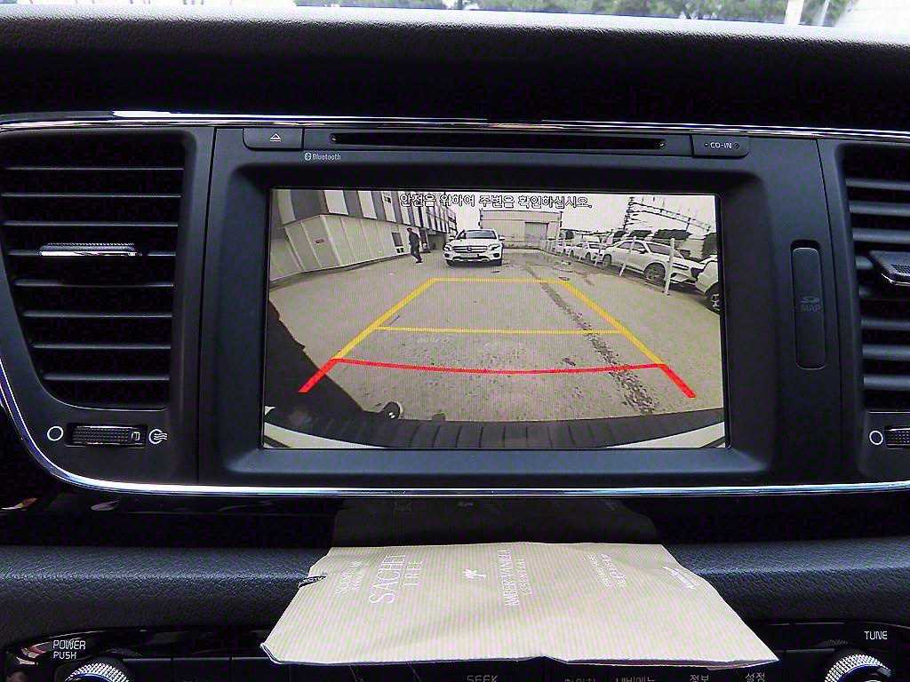 Kia Carnival — photo 15
