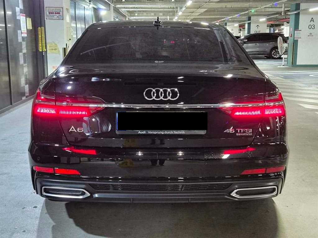 Audi A6 — photo 05