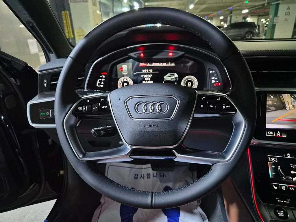 Audi A6 — photo 08