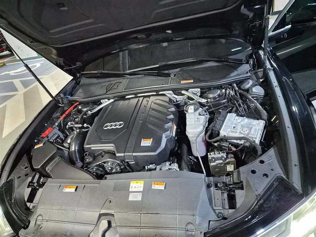 Audi A6 — photo 19