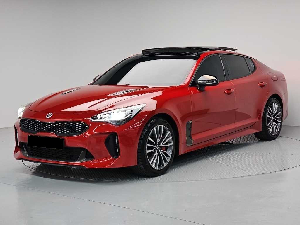 Kia Stinger — photo 01