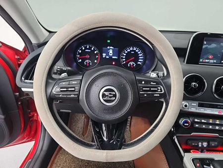 Kia Stinger — photo 09