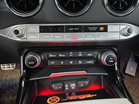 Kia Stinger — photo 10