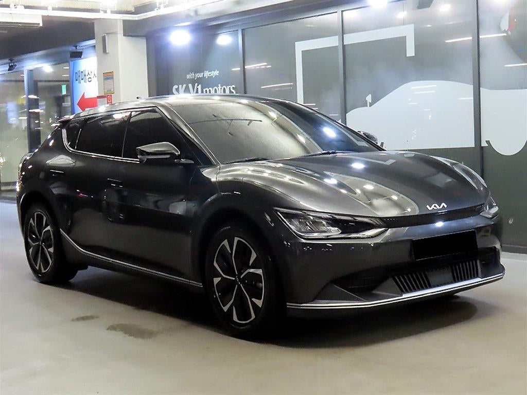 Kia EV6 — photo 01