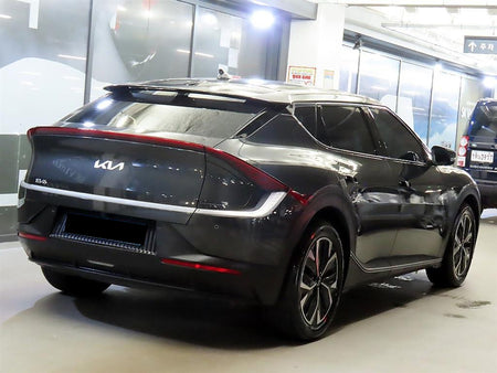 Kia EV6 — photo 04