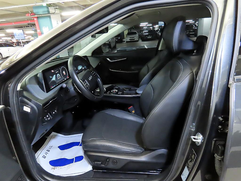 Kia EV6 — photo 06