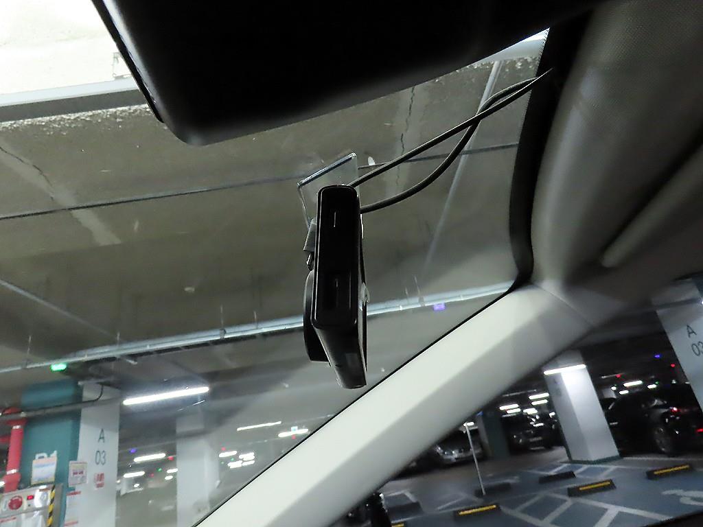 Kia EV6 — photo 15