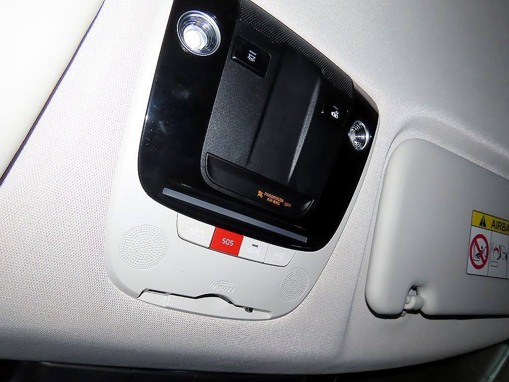 Kia EV6 — photo 16
