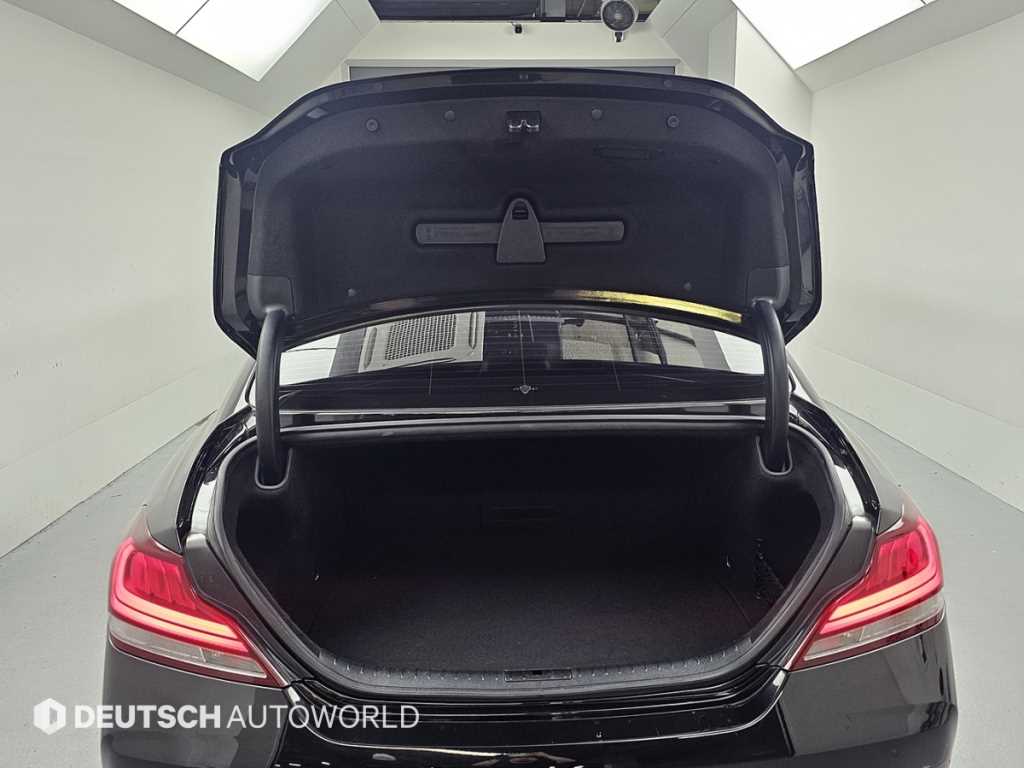 Genesis G70 — photo 19