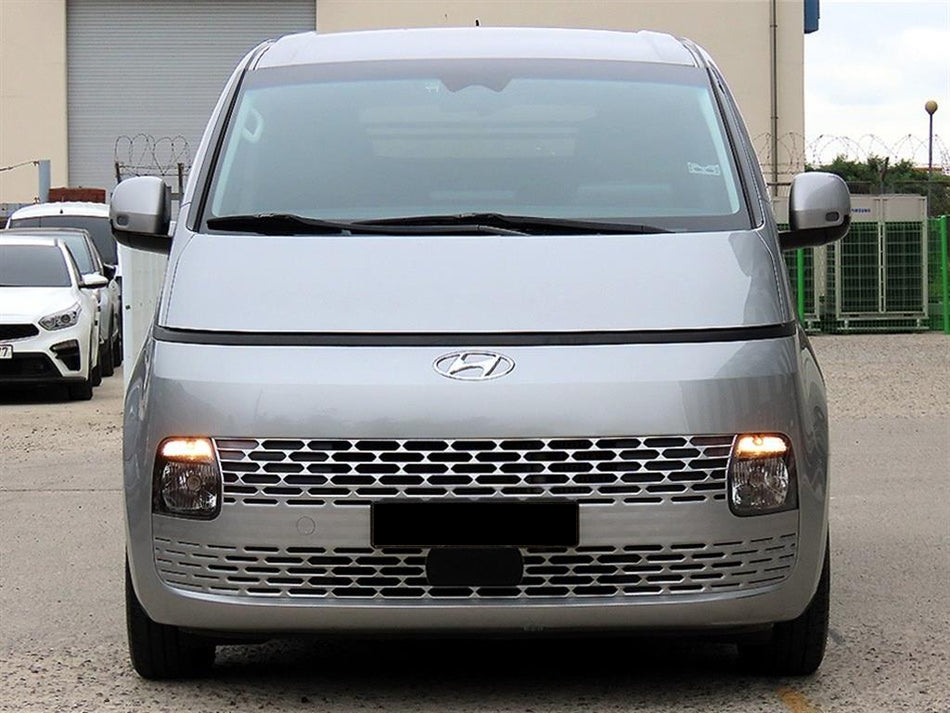 Hyundai Staria — photo 01
