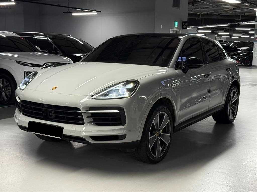 Porsche Cayenne — photo 03