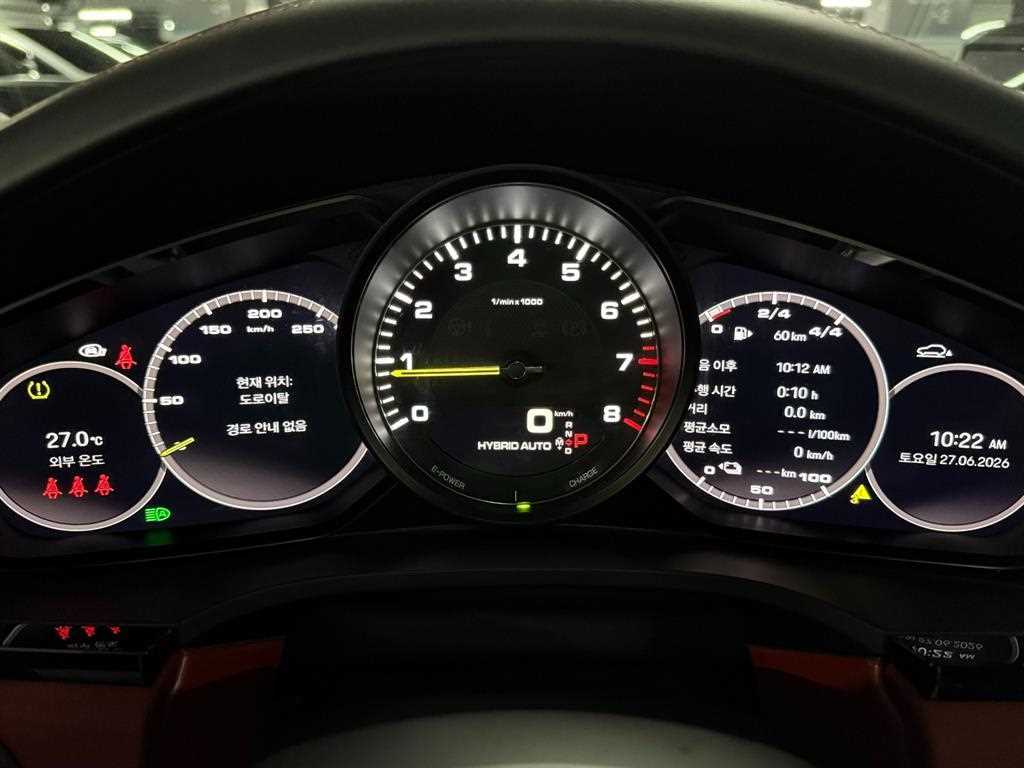 Porsche Cayenne — photo 07
