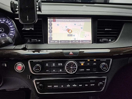 Kia K7 — photo 10
