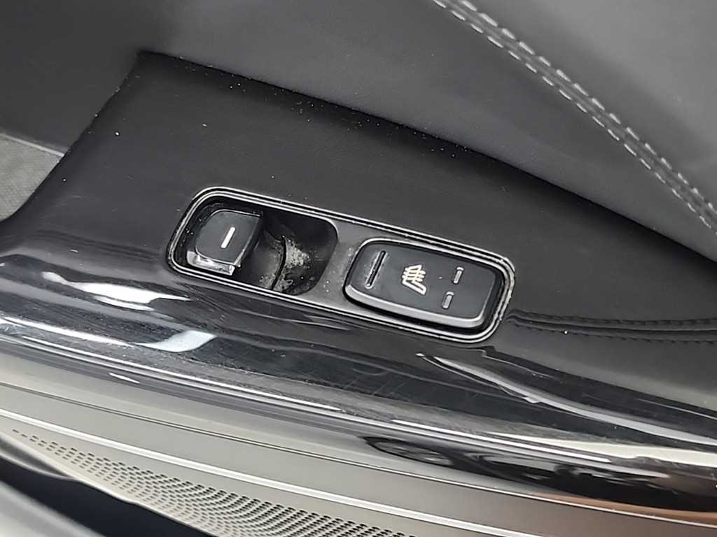 Kia K7 — photo 14