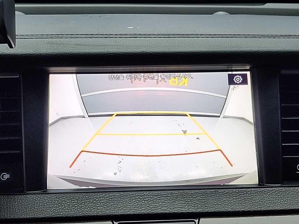 Kia K7 — photo 15