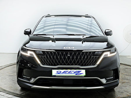 Kia Carnival — photo 01