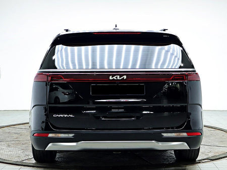 Kia Carnival — photo 03
