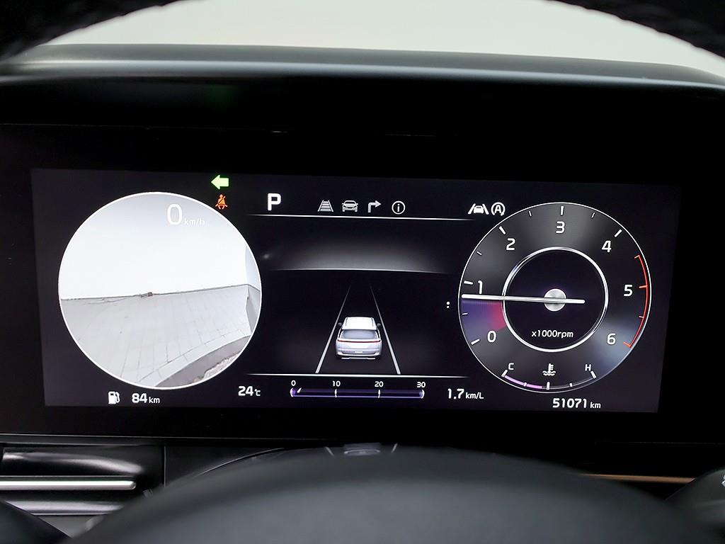 Kia Carnival — photo 06