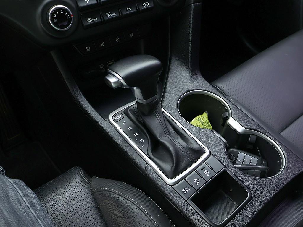 Kia Sportage — photo 10
