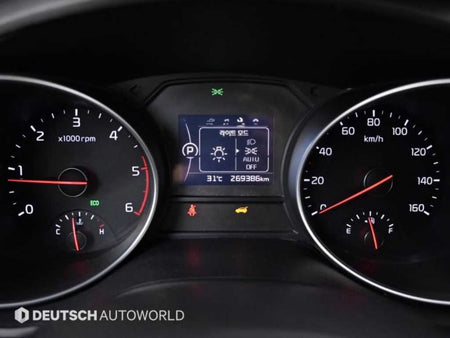Kia Carnival — photo 08