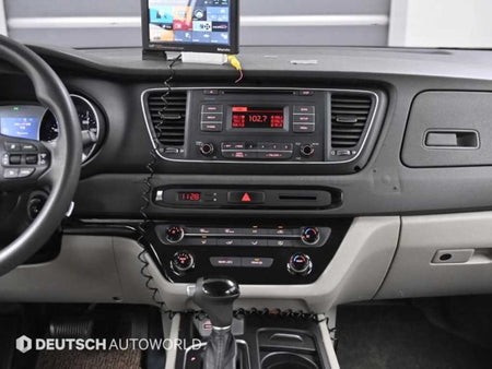 Kia Carnival — photo 14