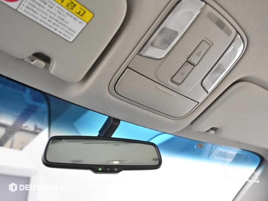 Kia Carnival — photo 19