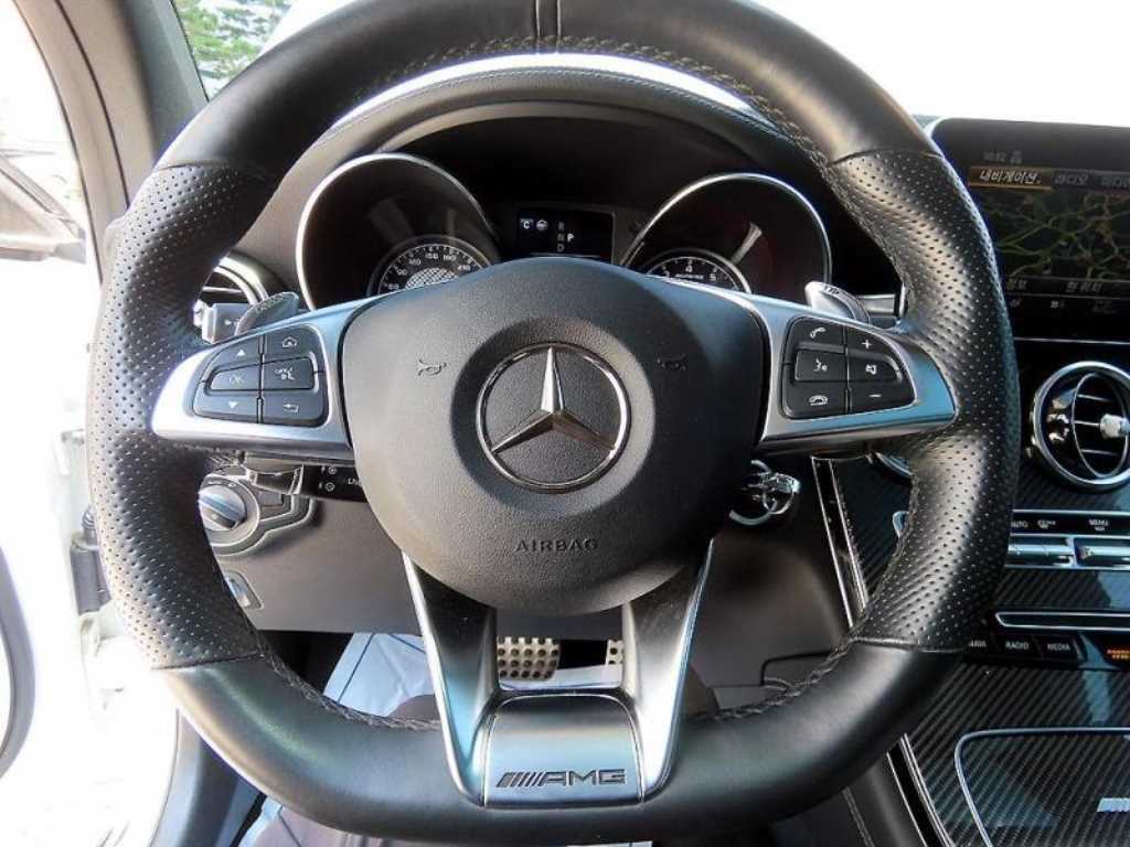 Mercedes-Benz GLC-Class — photo 08
