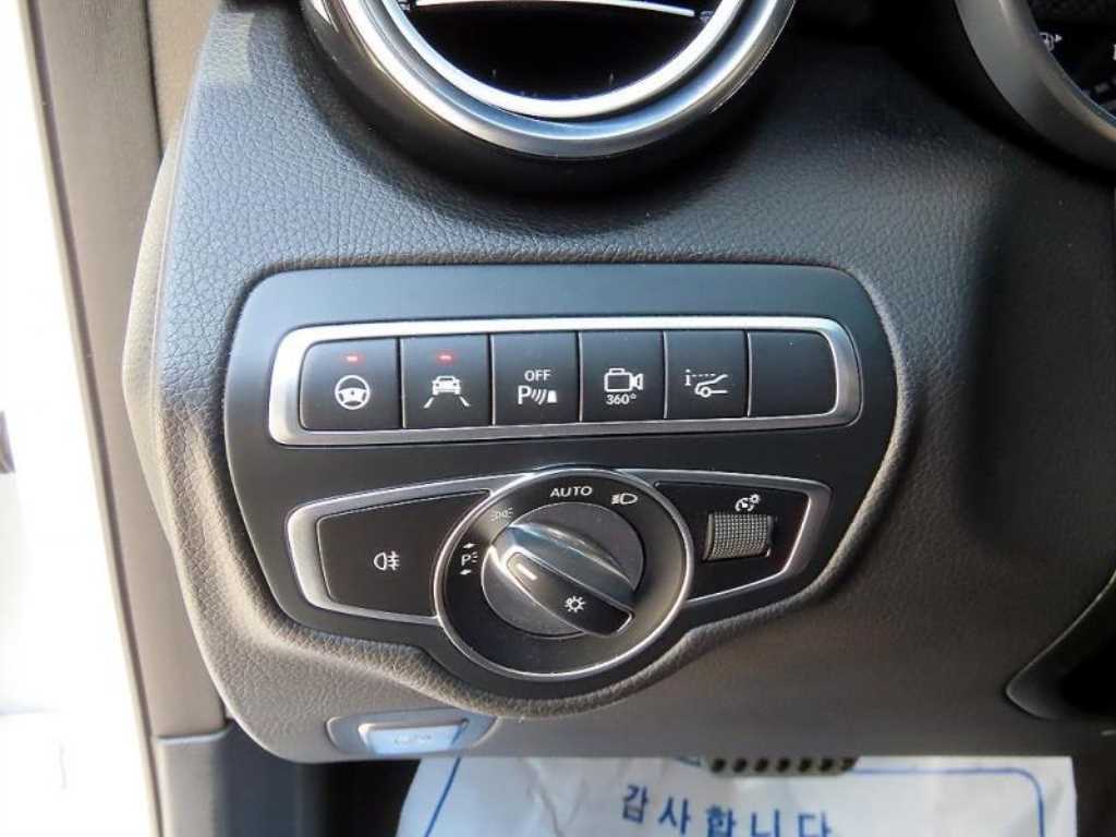 Mercedes-Benz GLC-Class — photo 12