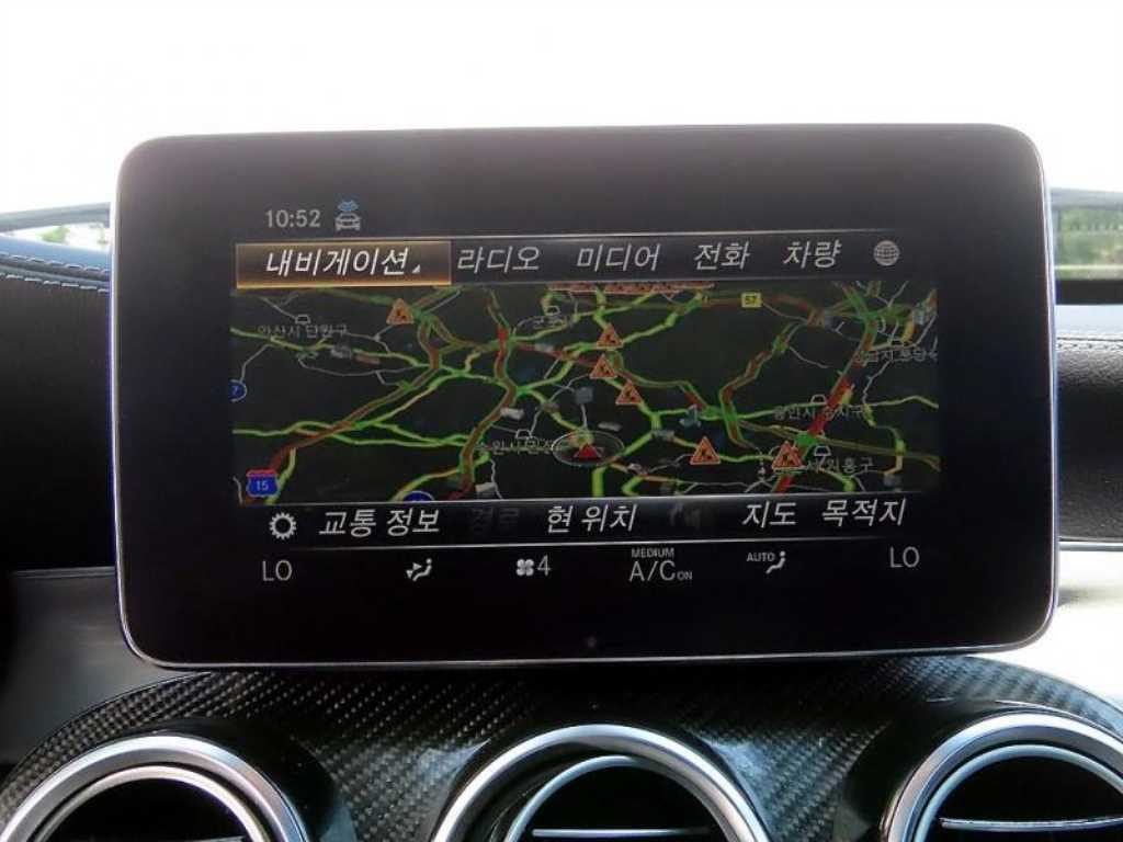 Mercedes-Benz GLC-Class — photo 14